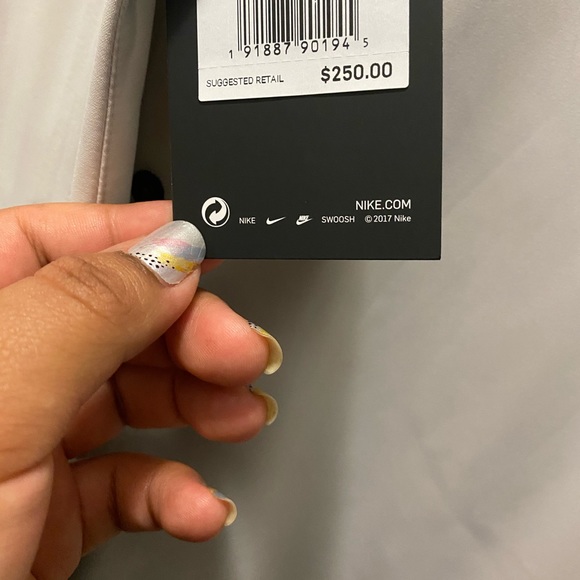 Nike women hypershield jacket - Picture 11 of 13